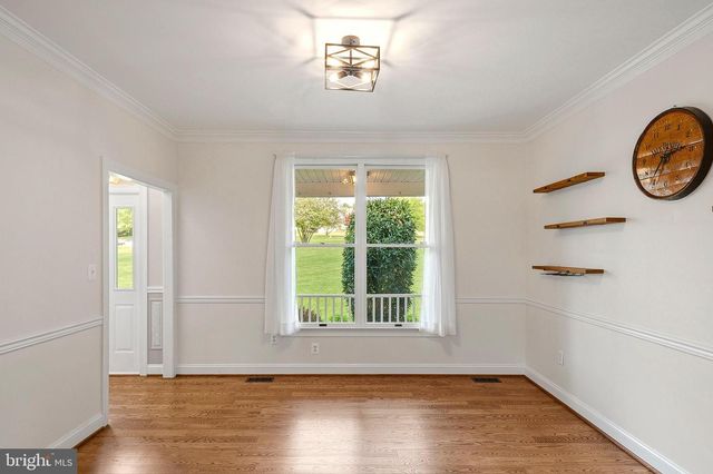 4430 EMBASSY DR, Sykesville, MD 21784