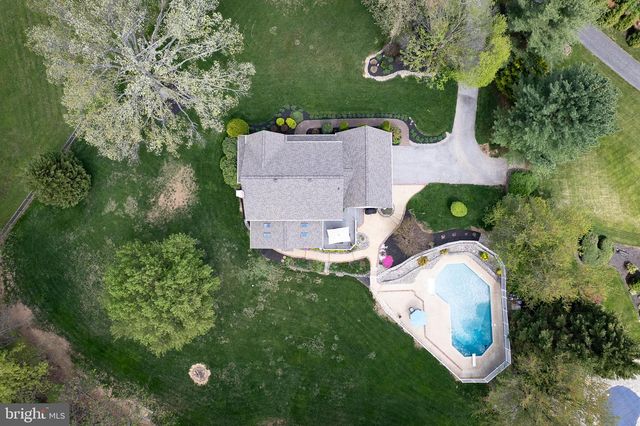 4430 EMBASSY DR, Sykesville, MD 21784