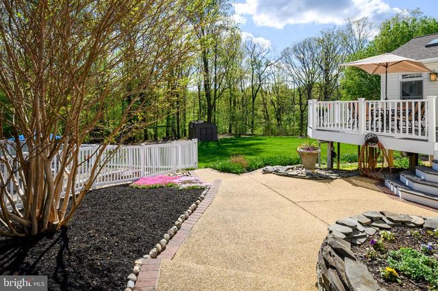 4430 EMBASSY DR, Sykesville, MD 21784