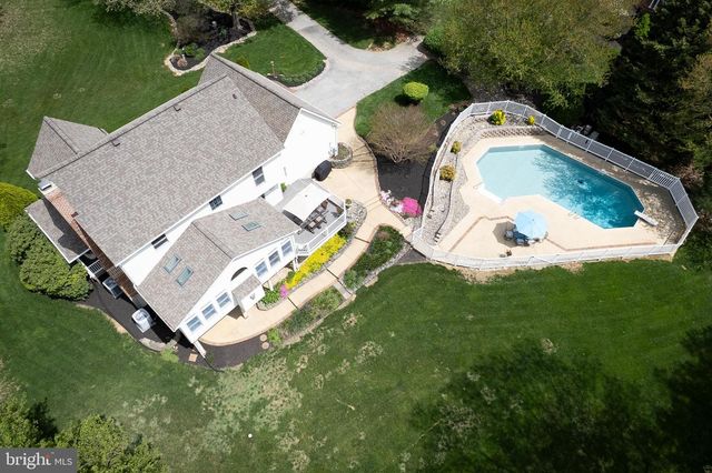 4430 EMBASSY DR, Sykesville, MD 21784