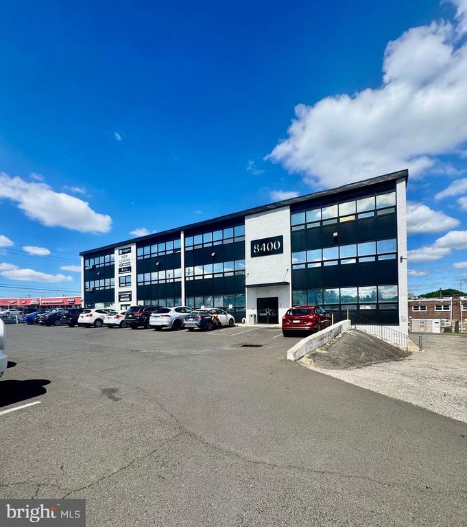 8400 BUSTLETON AVE, Philadelphia, PA 19152