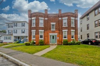 599 Chicopee St, Chicopee, MA 01013