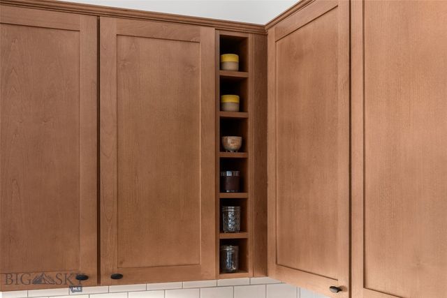 331 Shelter Grove Circle, Bozeman, MT 59718