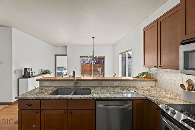 331 Shelter Grove Circle, Bozeman, MT 59718