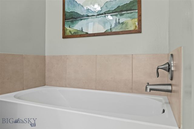 331 Shelter Grove Circle, Bozeman, MT 59718