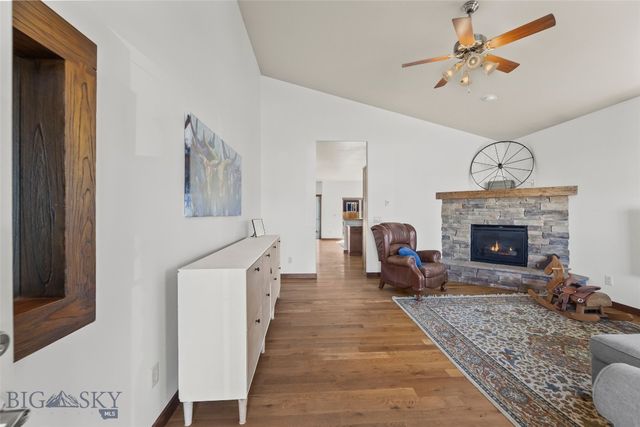 331 Shelter Grove Circle, Bozeman, MT 59718