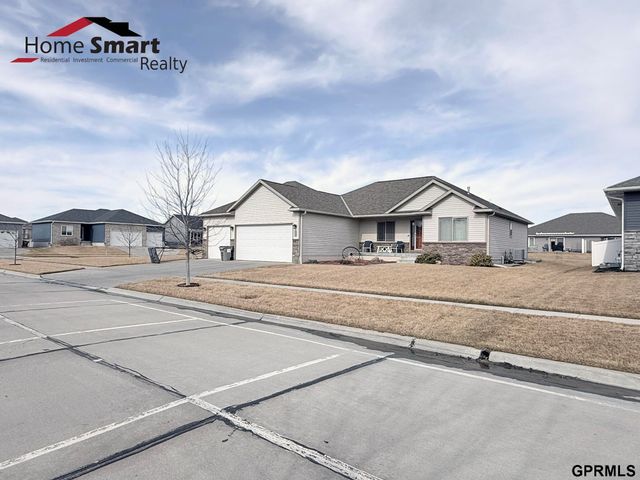 5010 Beckys Way, Lincoln, NE 68336