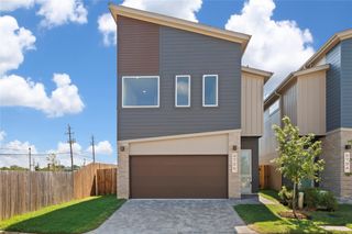 5726 Rucio Lane, Houston, TX 77092