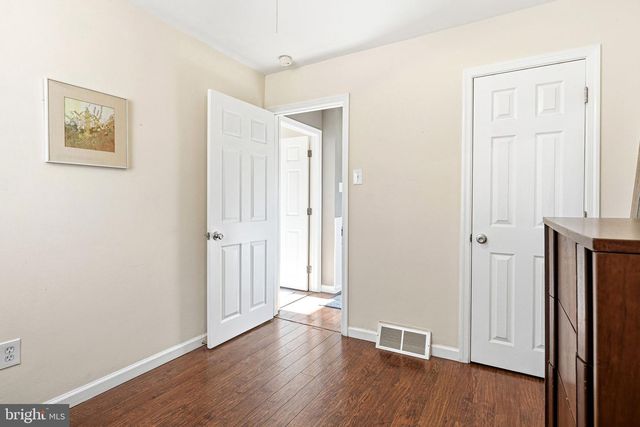 7265 HILL RD, Philadelphia, PA 19128