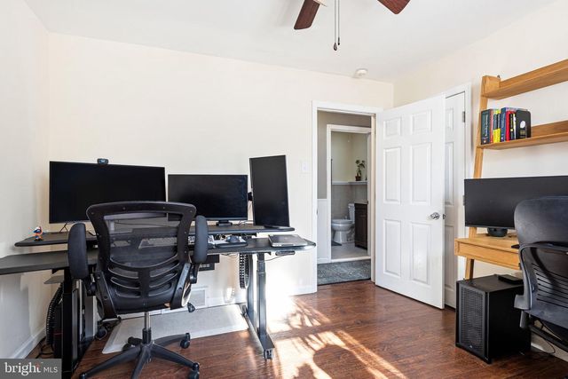 7265 HILL RD, Philadelphia, PA 19128