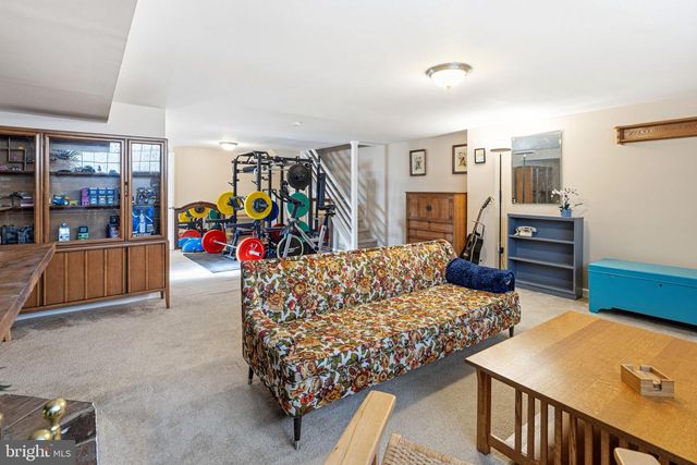 7265 HILL RD, Philadelphia, PA 19128