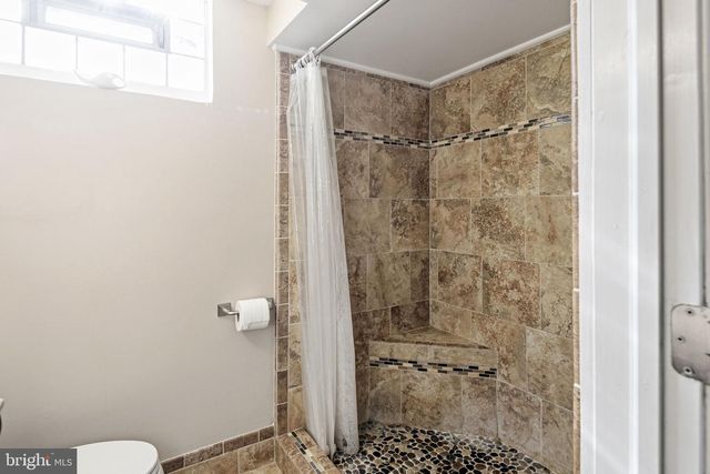 7265 HILL RD, Philadelphia, PA 19128