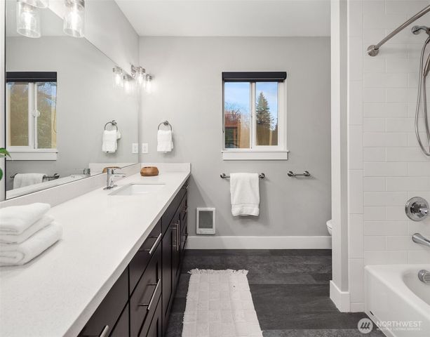 1107 NW 14th Street, North Bend, WA 98045