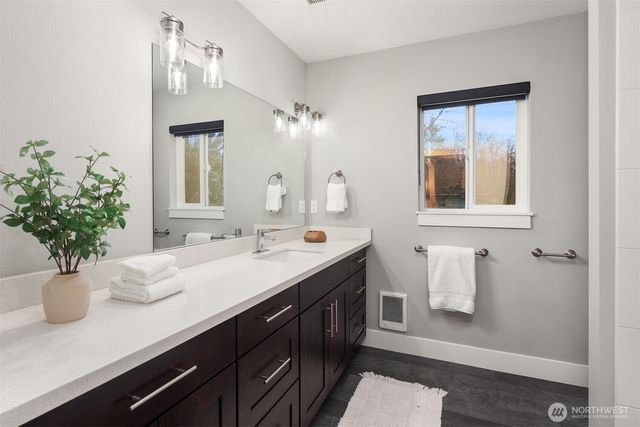 1107 NW 14th Street, North Bend, WA 98045