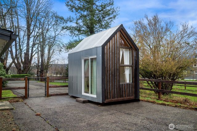 1107 NW 14th Street, North Bend, WA 98045