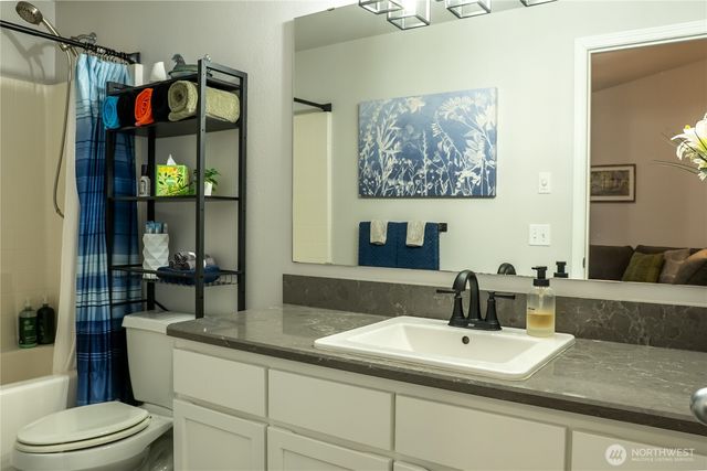 4736 145th Place NE, Marysville, WA 98271