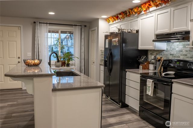 4736 145th Place NE, Marysville, WA 98271