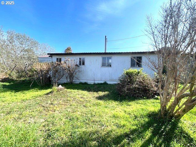 55058 FRANKLIN Rd, Bandon, OR 97411