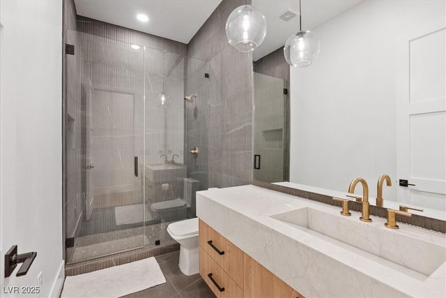 1416 Iron Hills Lane, Las Vegas, NV 89134