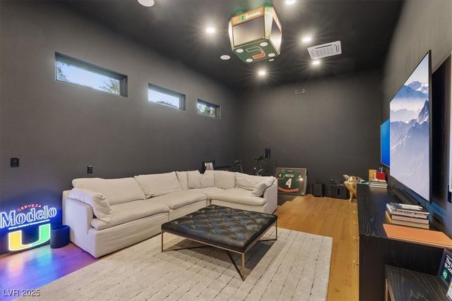 1416 Iron Hills Lane, Las Vegas, NV 89134