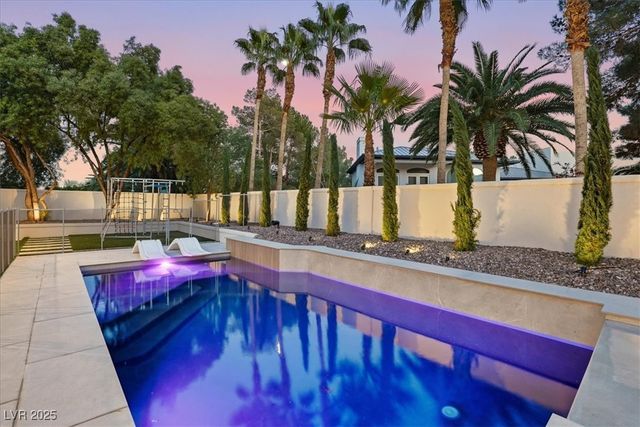 1416 Iron Hills Lane, Las Vegas, NV 89134