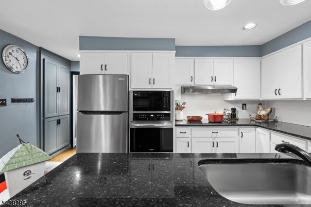 269 Quakertown Rd, Franklin Twp., NJ 08867