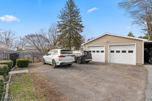 269 Quakertown Rd, Franklin Twp., NJ 08867