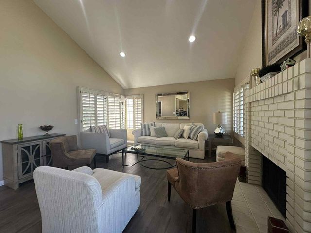 4 Hermosillo Lane, Palm Desert, CA 92260