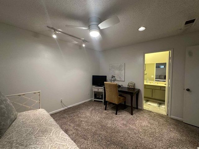 4 Hermosillo Lane, Palm Desert, CA 92260