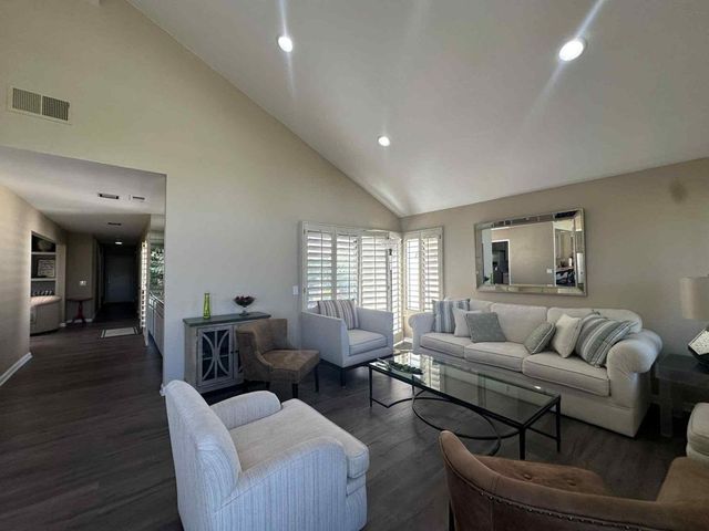 4 Hermosillo Lane, Palm Desert, CA 92260