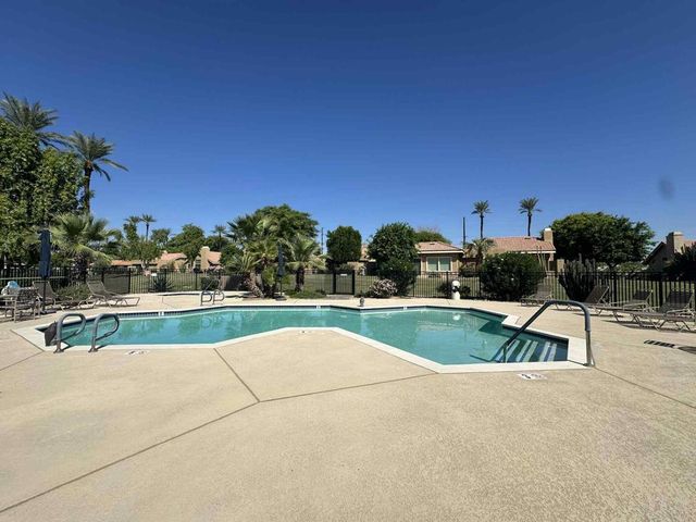 4 Hermosillo Lane, Palm Desert, CA 92260