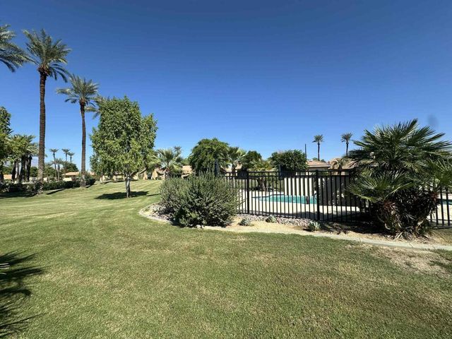 4 Hermosillo Lane, Palm Desert, CA 92260