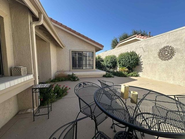 4 Hermosillo Lane, Palm Desert, CA 92260