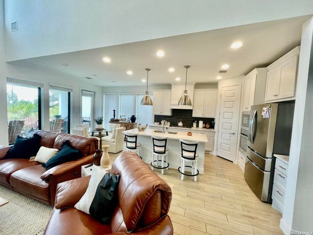 739 Alta Circle, New Braunfels, TX 78132