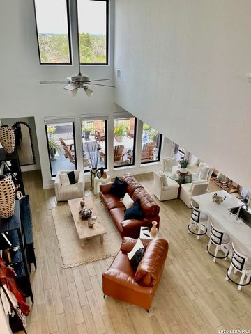 739 Alta Circle, New Braunfels, TX 78132