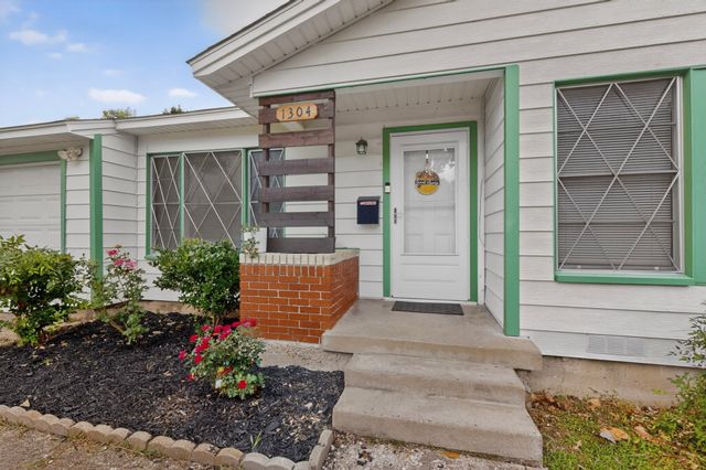 1304 Sylvan Drive, Garland, TX 75040