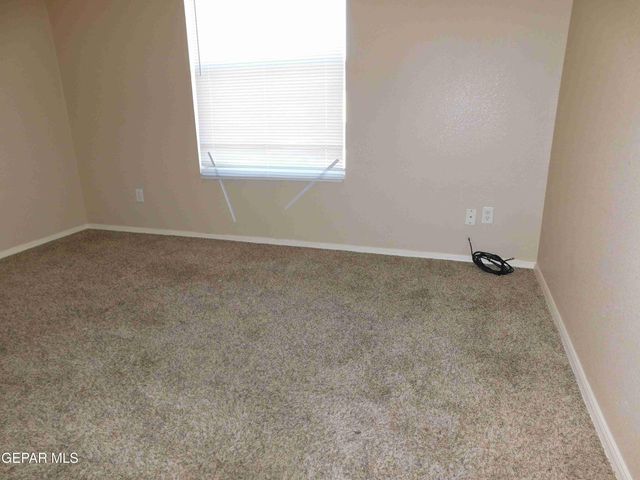 11968 DIANA CANDIA B, El Paso, TX 79936