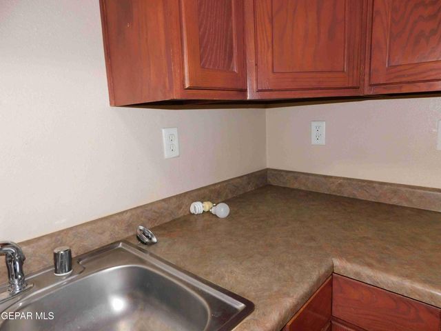 11968 DIANA CANDIA B, El Paso, TX 79936