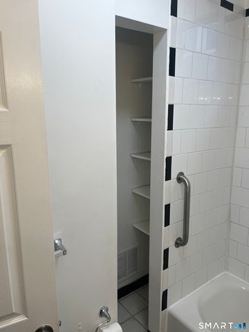 84 Church Street 2, Hamden, CT 06514