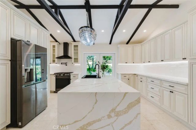 2234 E Hillcrest Drive, Thousand Oaks, CA 91362