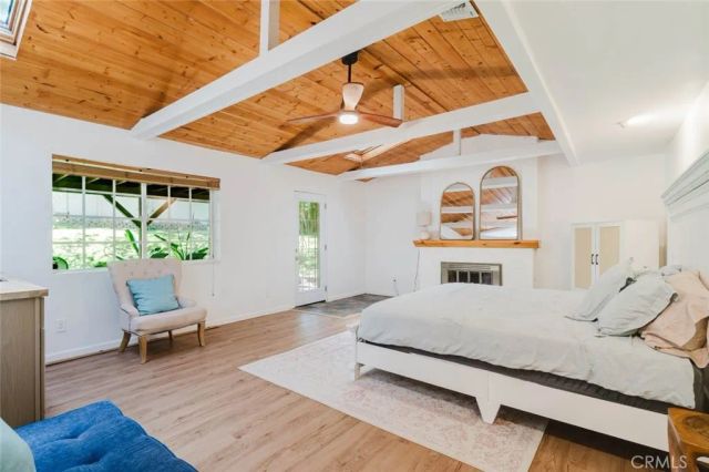 2234 E Hillcrest Drive, Thousand Oaks, CA 91362