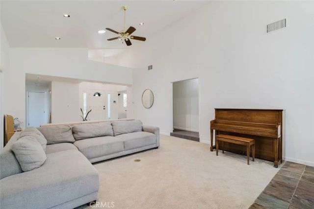 2234 E Hillcrest Drive, Thousand Oaks, CA 91362