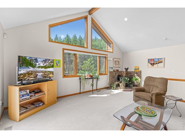 716 Brook Rd, Boulder, CO 80302