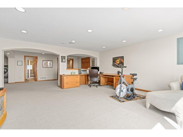 716 Brook Rd, Boulder, CO 80302