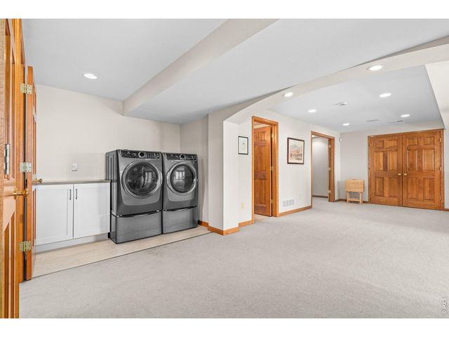 716 Brook Rd, Boulder, CO 80302