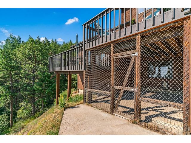 716 Brook Rd, Boulder, CO 80302