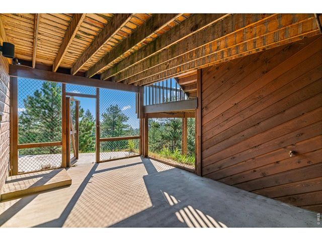 716 Brook Rd, Boulder, CO 80302