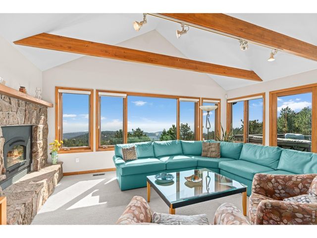 716 Brook Rd, Boulder, CO 80302