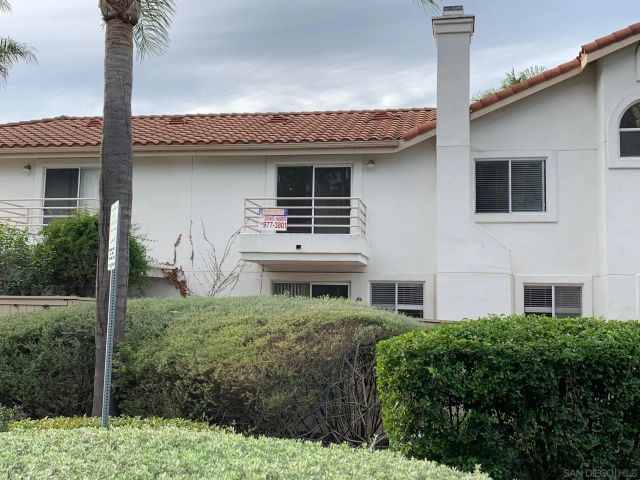 16134 Avenida Venusto 2, San Diego, CA 92128