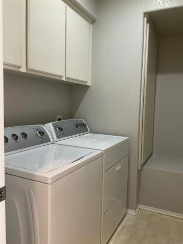 16134 Avenida Venusto 2, San Diego, CA 92128